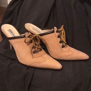 Steve Madden suede heels